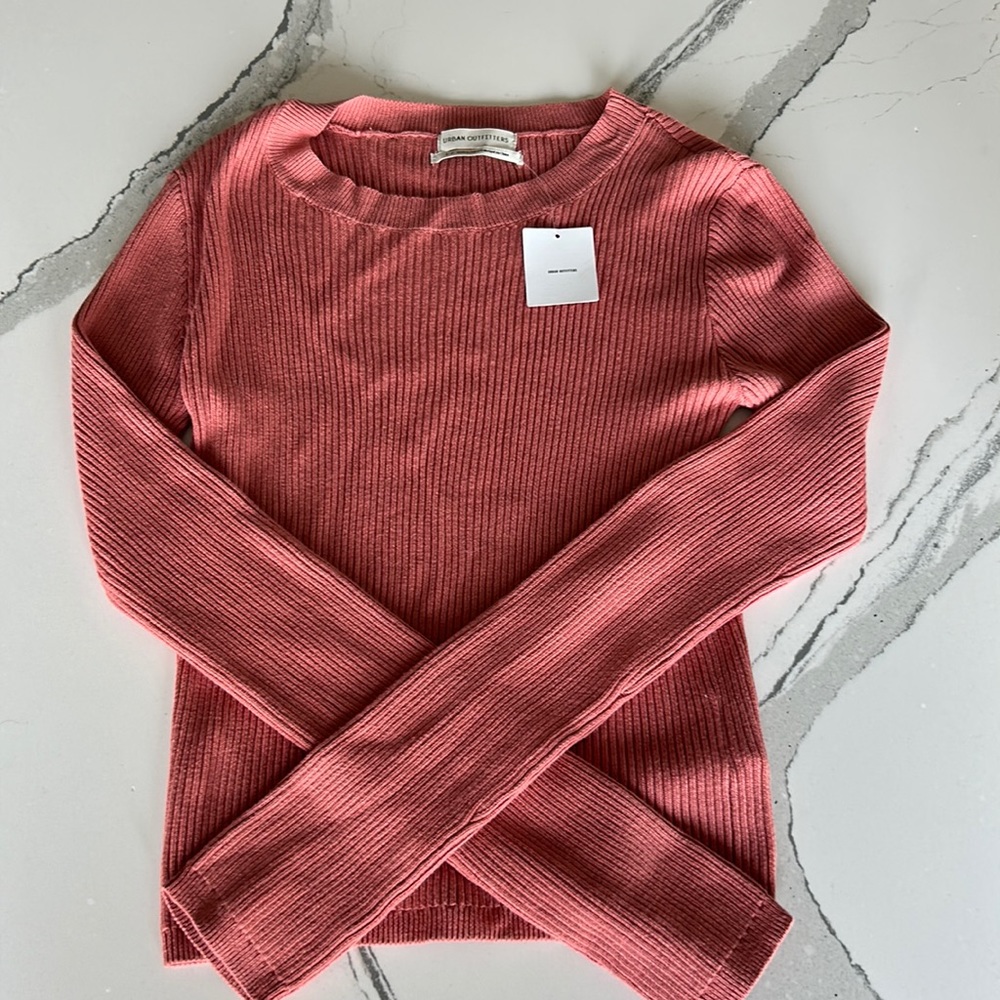 BRAND NEW urban outfitters knit top